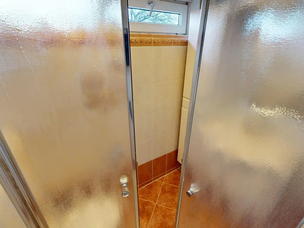 Hertog Albrechtstraat 384, GROOTEBROEK