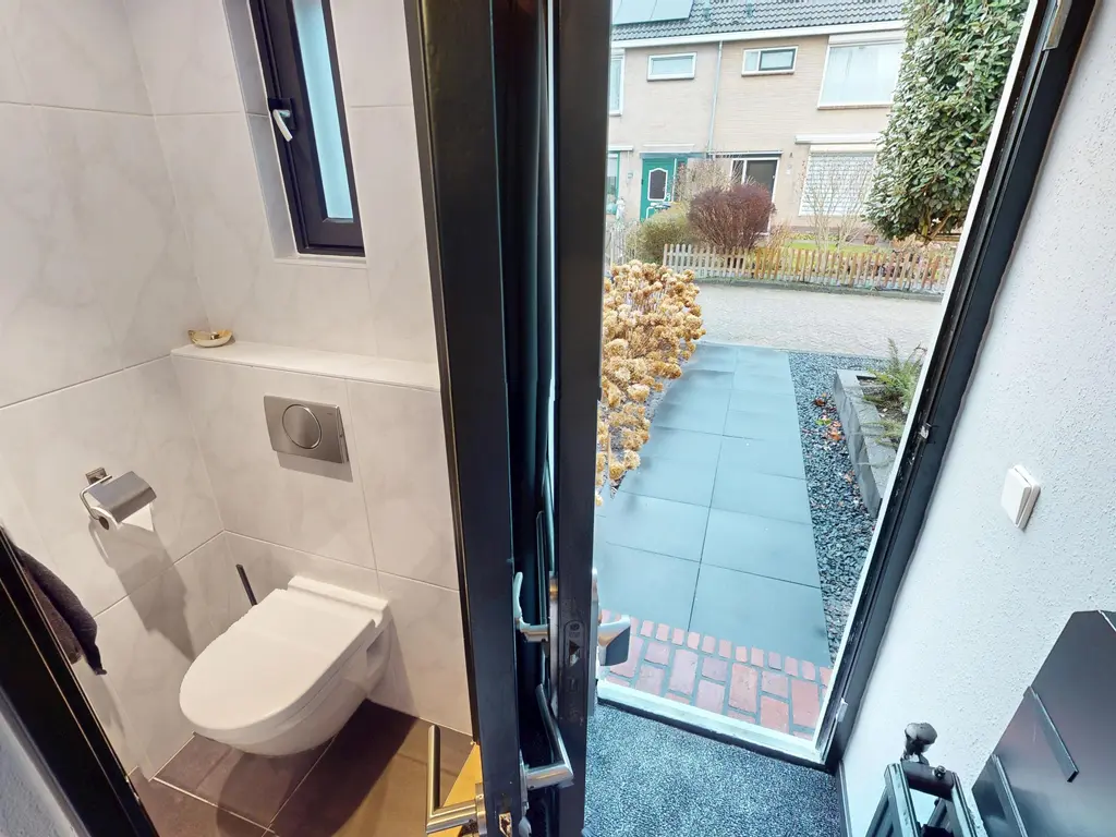 Boerhaavestraat 84, BOVENKARSPEL