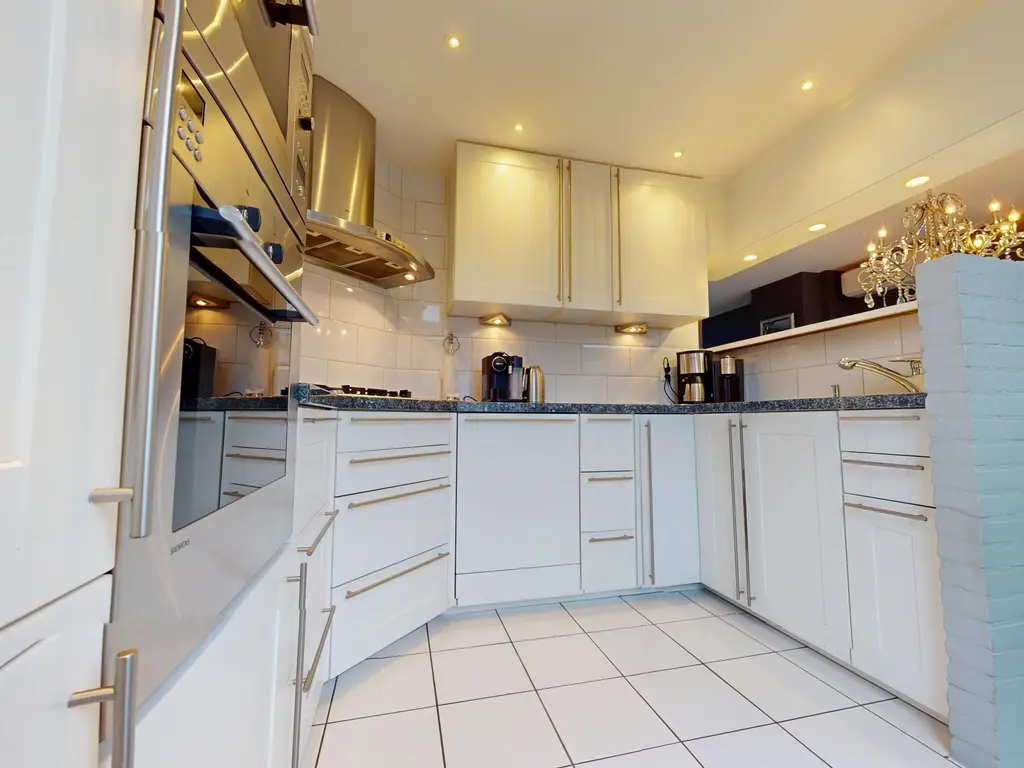 Boerhaavestraat 84, BOVENKARSPEL