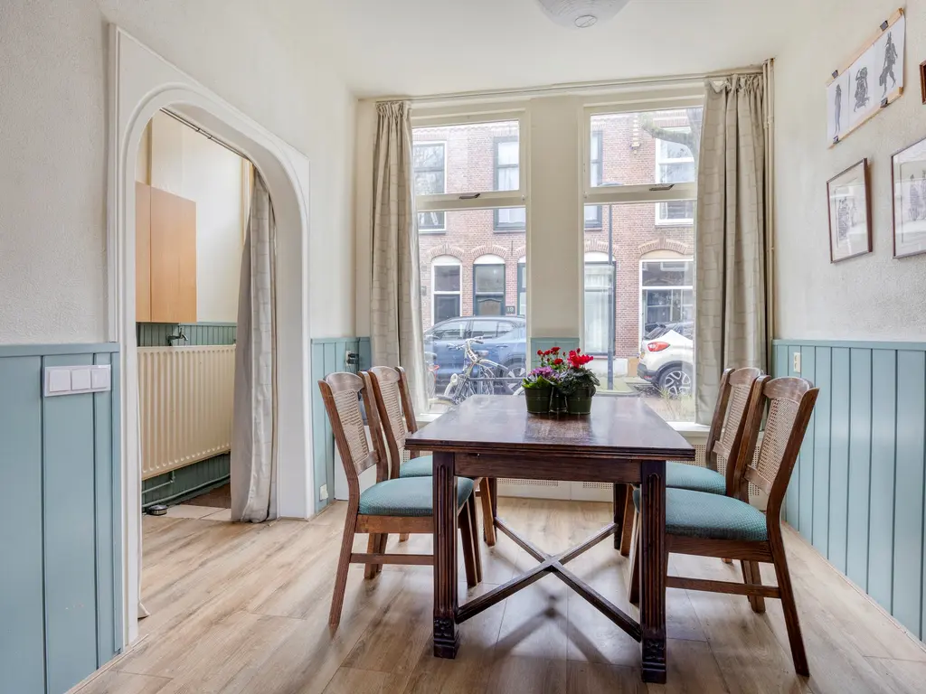 Nassaustraat 20, Leiden