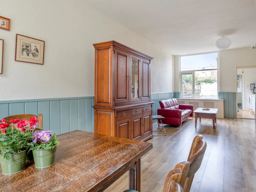 Nassaustraat 20, Leiden