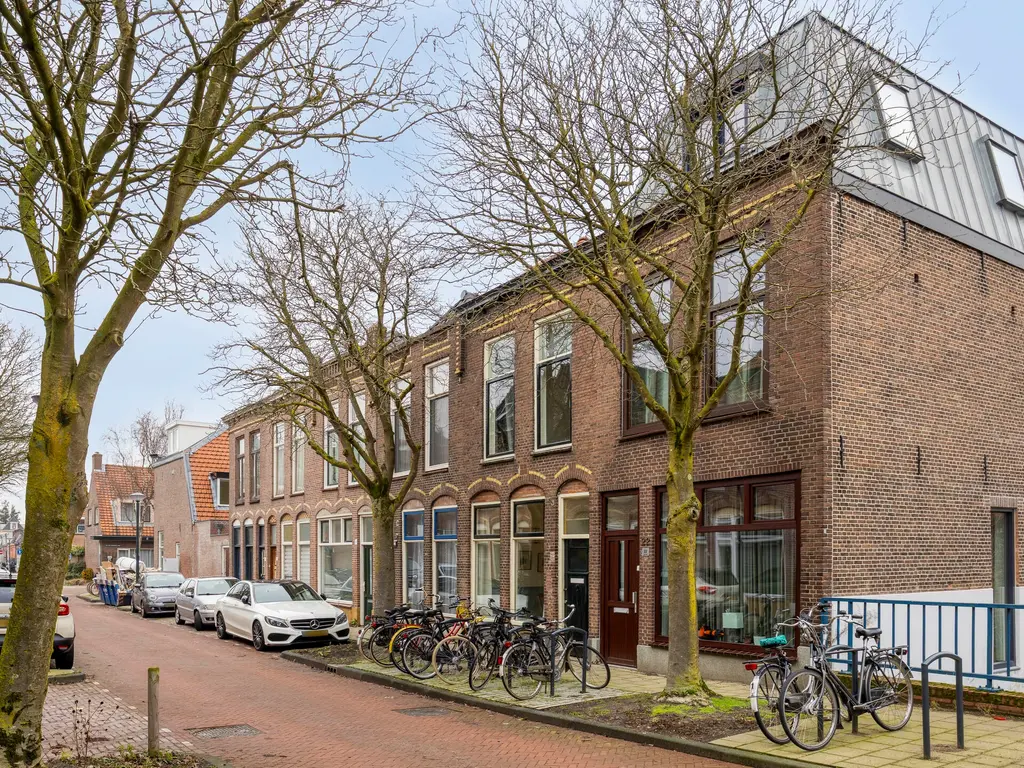 Nassaustraat 20, Leiden