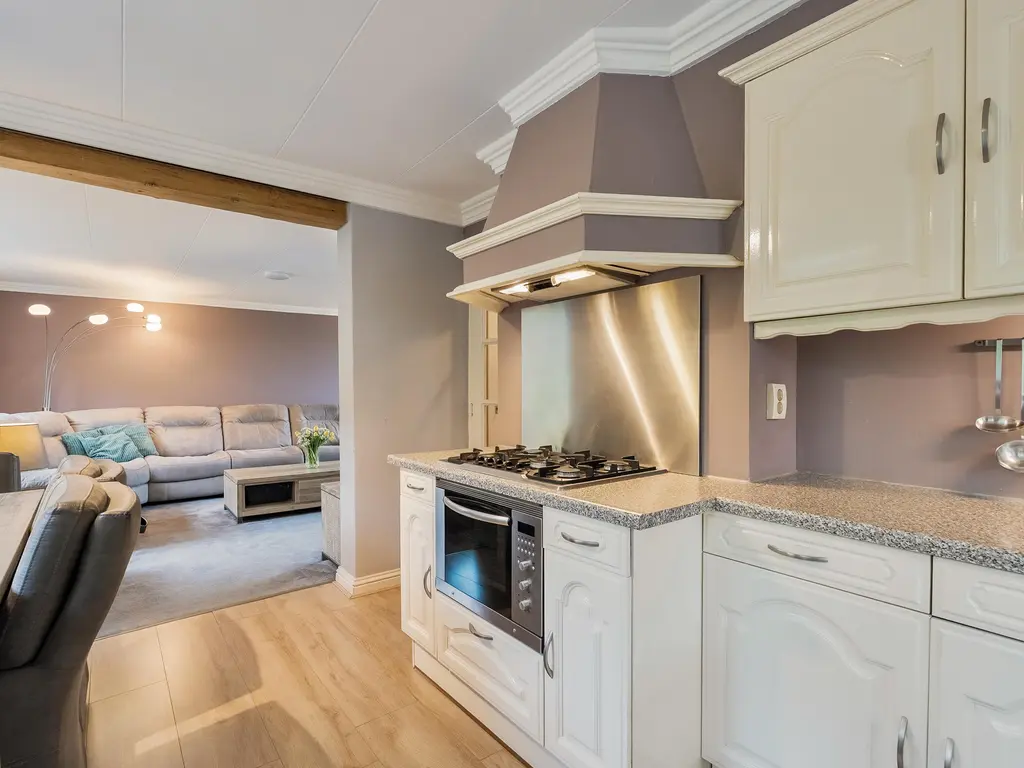 Lindtsedijk 23, HEERJANSDAM