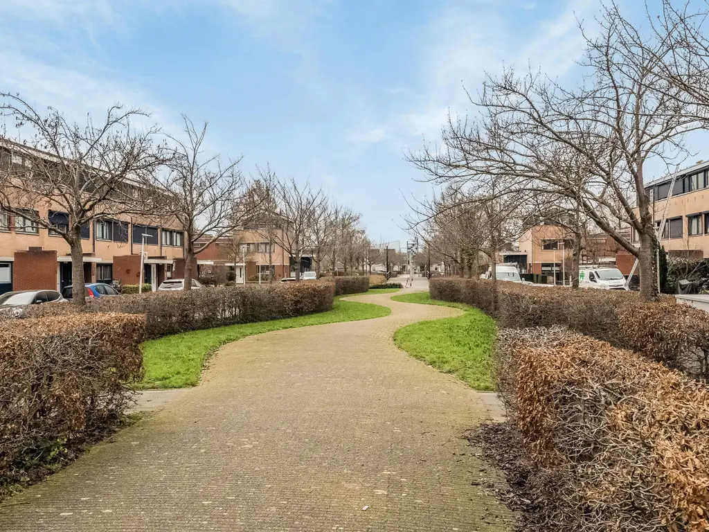 Serenadelaan 85, BARENDRECHT