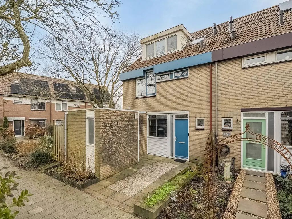 Kamperfoelie 19, POORTUGAAL