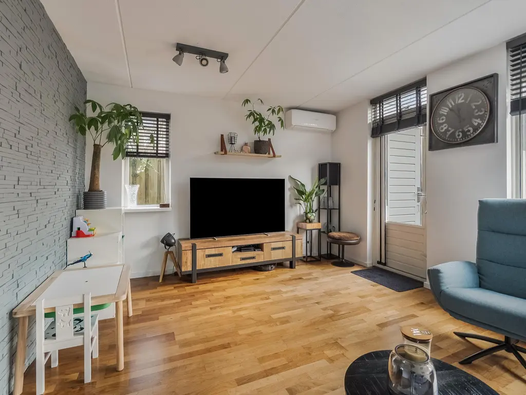 Kamperfoelie 19, POORTUGAAL