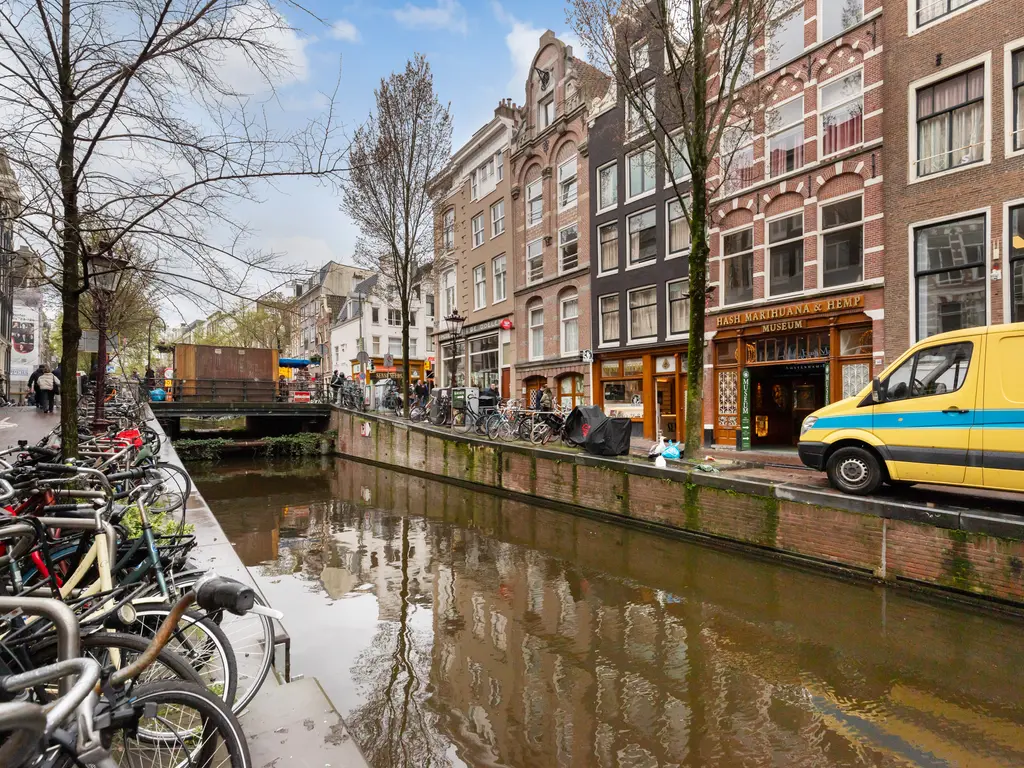 Oudezijds Achterburgwal 152C, AMSTERDAM