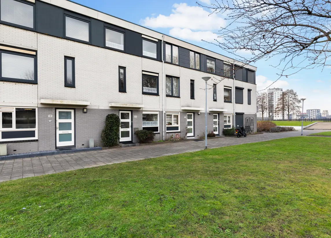 Bonn en Meeswerf 183