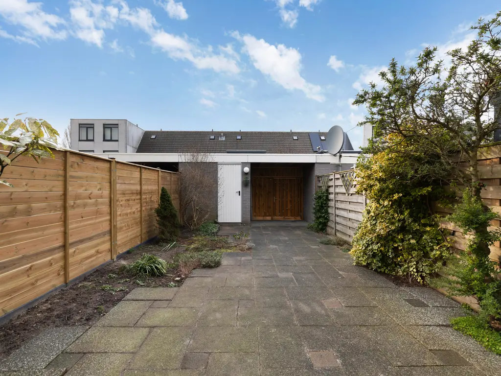 Bonn en Meeswerf 183, ROTTERDAM