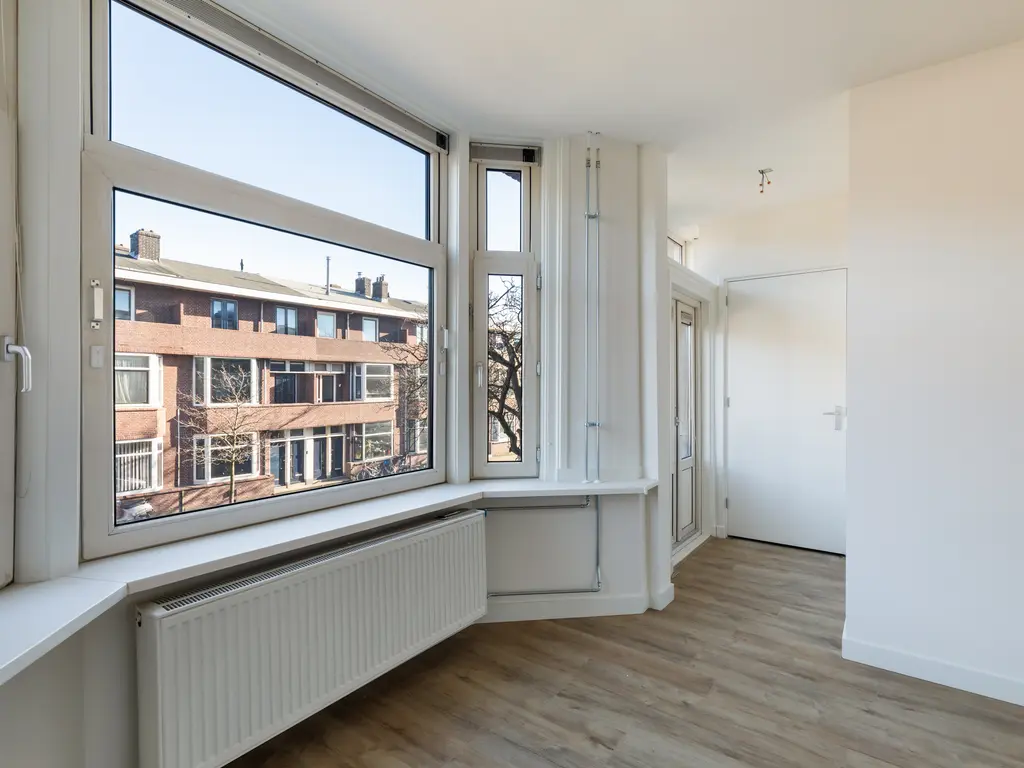 Van Ostadelaan 27A, SCHIEDAM