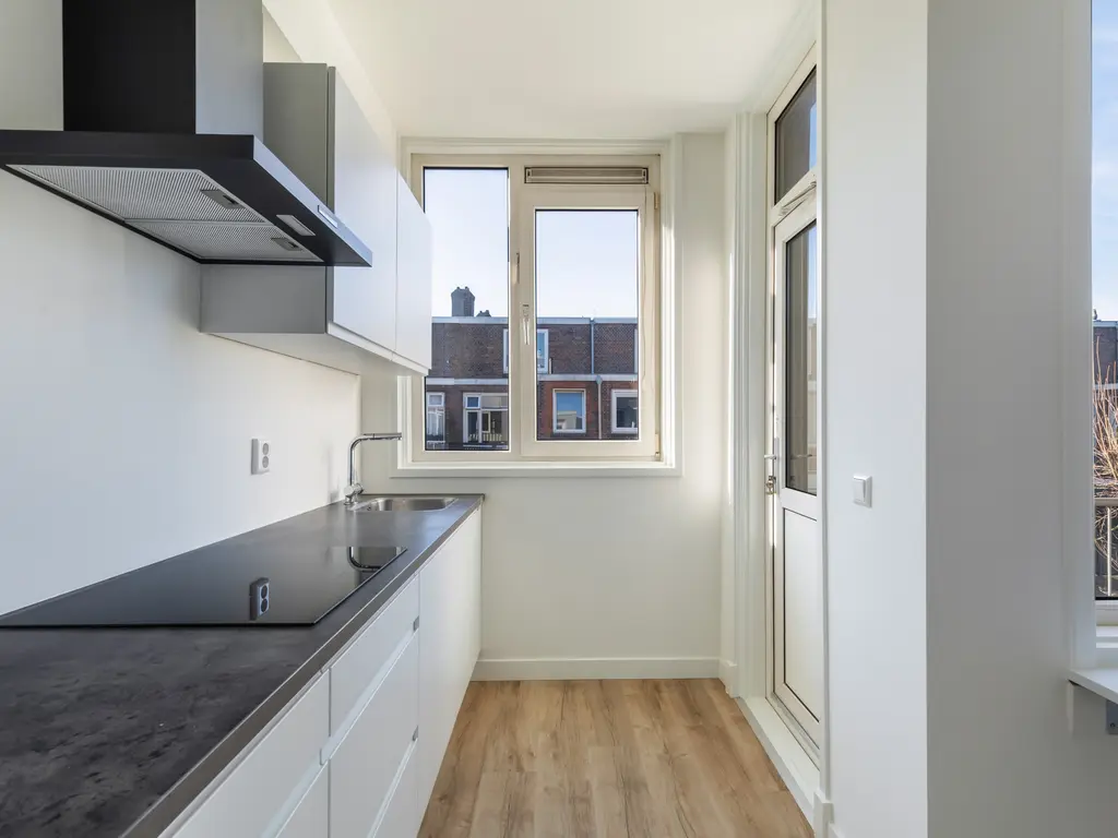 Van Ostadelaan 27A, SCHIEDAM