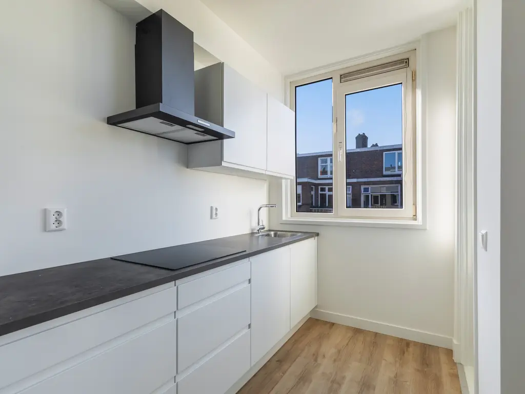 Van Ostadelaan 27A, SCHIEDAM