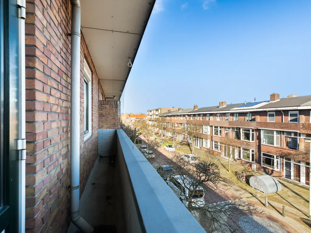 Van Ostadelaan 27A, SCHIEDAM