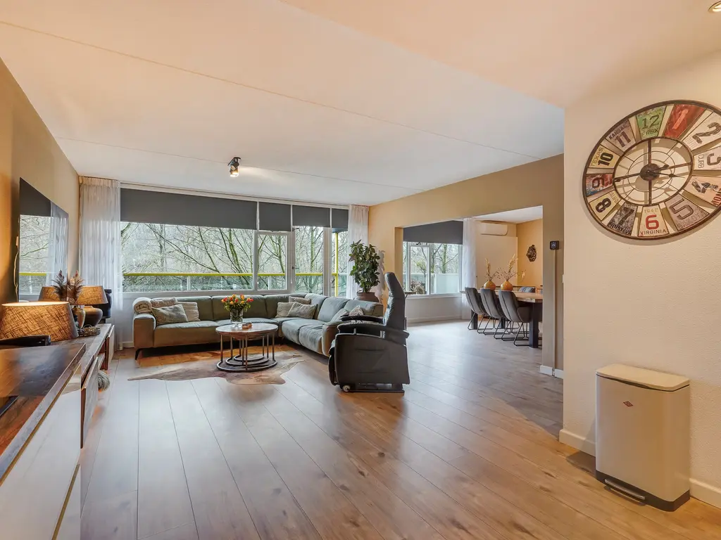 De Brink 180, Den Haag