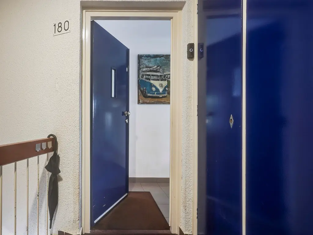 De Brink 180, Den Haag