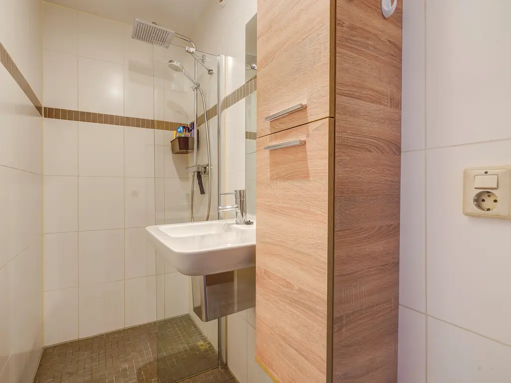 De Brink 180, Den Haag