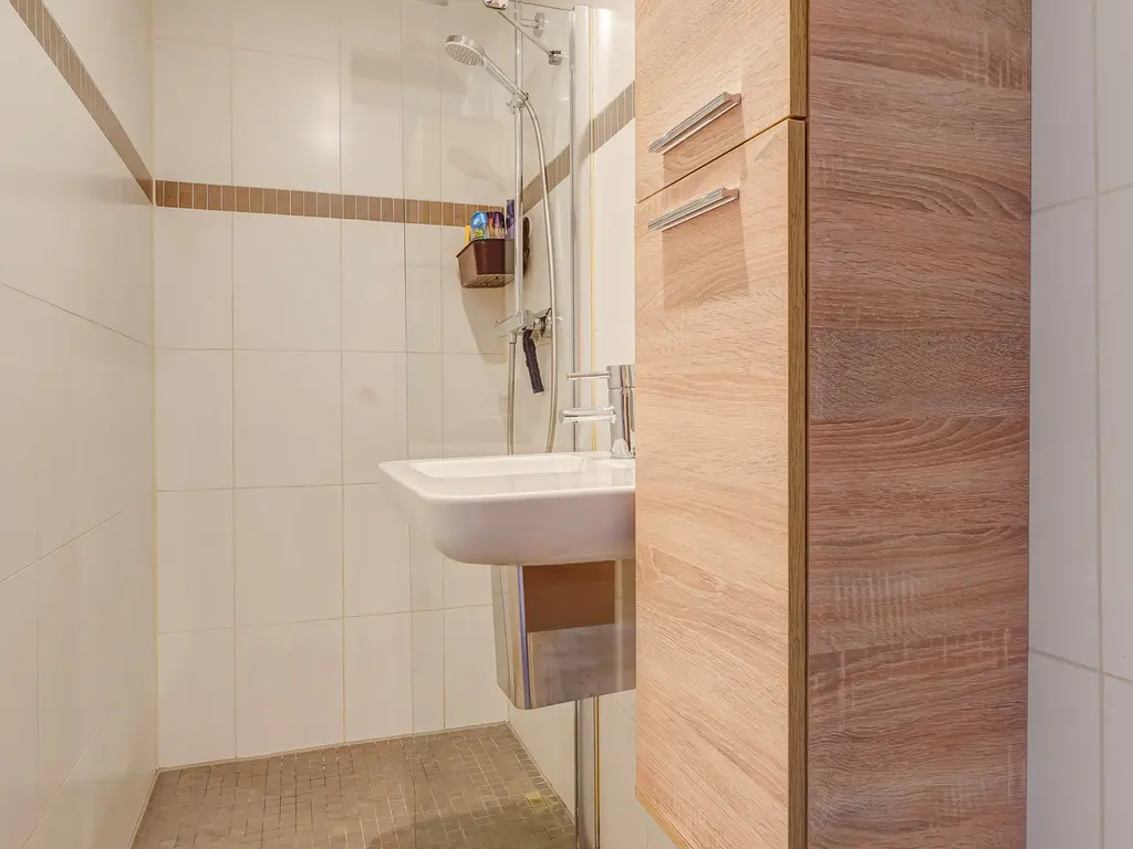 De Brink 180, Den Haag