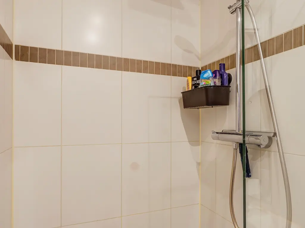 De Brink 180, Den Haag