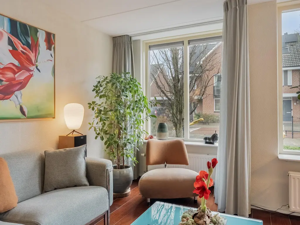 Roentgenhaven 6, BARENDRECHT