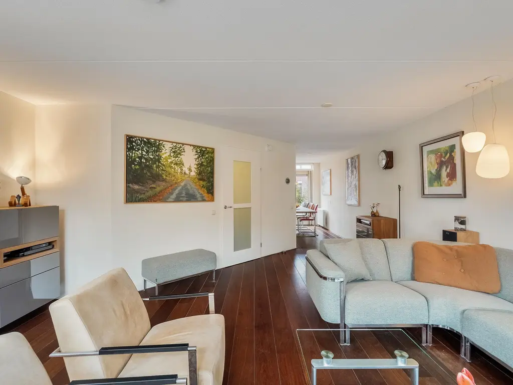 Roentgenhaven 6, BARENDRECHT