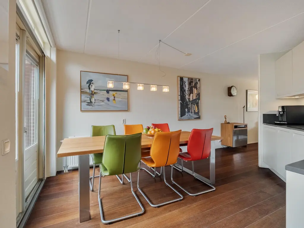 Roentgenhaven 6, BARENDRECHT