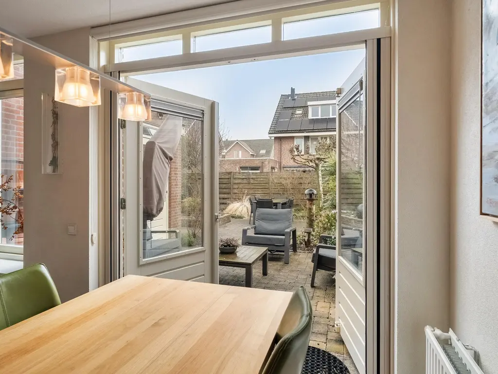 Roentgenhaven 6, BARENDRECHT