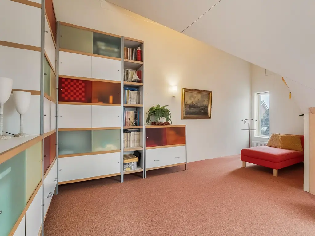 Roentgenhaven 6, BARENDRECHT