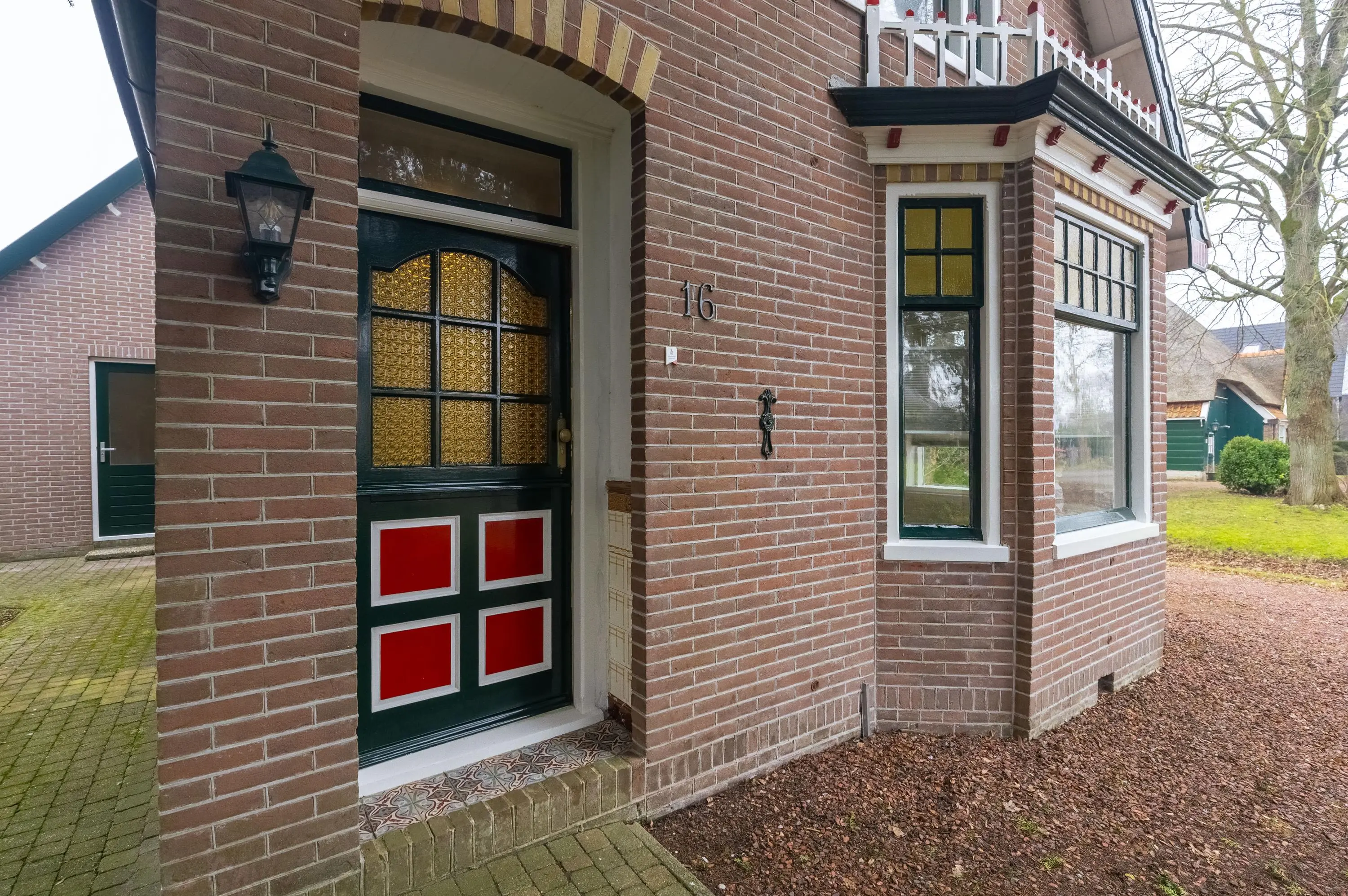 Dorpsstraat 16