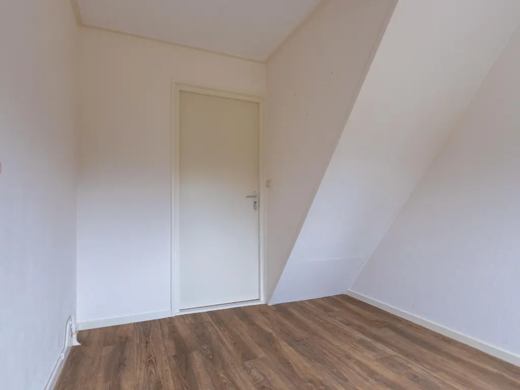 Dorpsstraat 16, ZWAAG