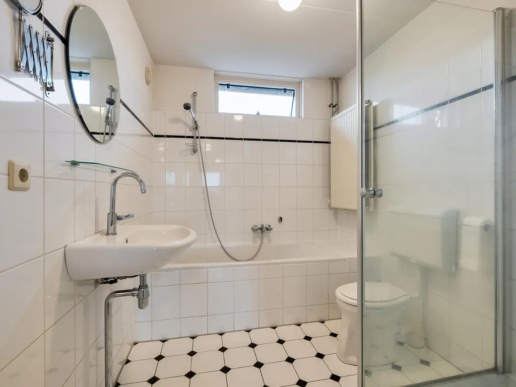 Van der Meulenstraat 5, BARENDRECHT