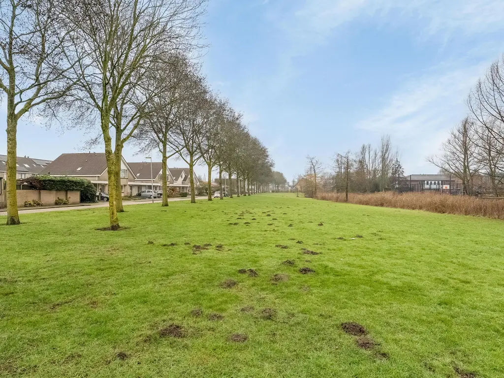 Van der Meulenstraat 5, BARENDRECHT