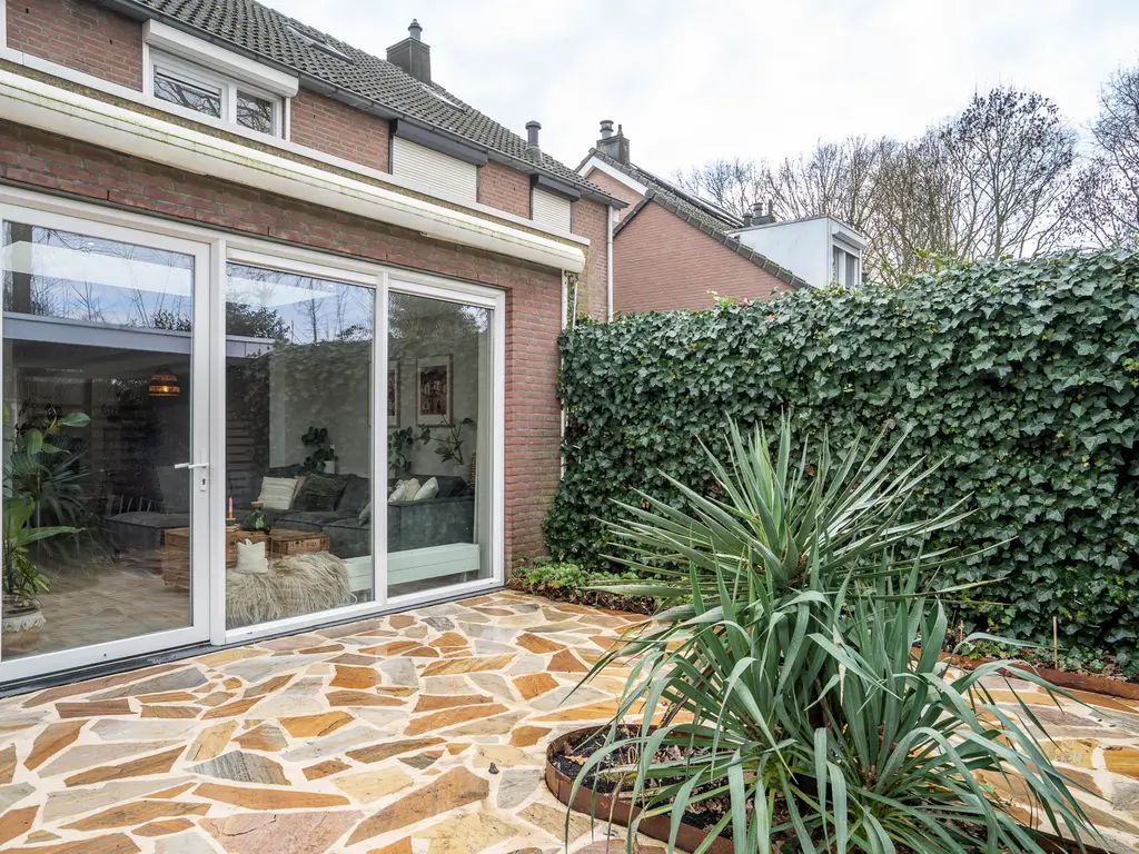 Maria van Bourgondiëstraat 16, Sittard