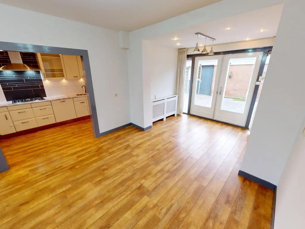 Bourgondiëweg 222, BOVENKARSPEL