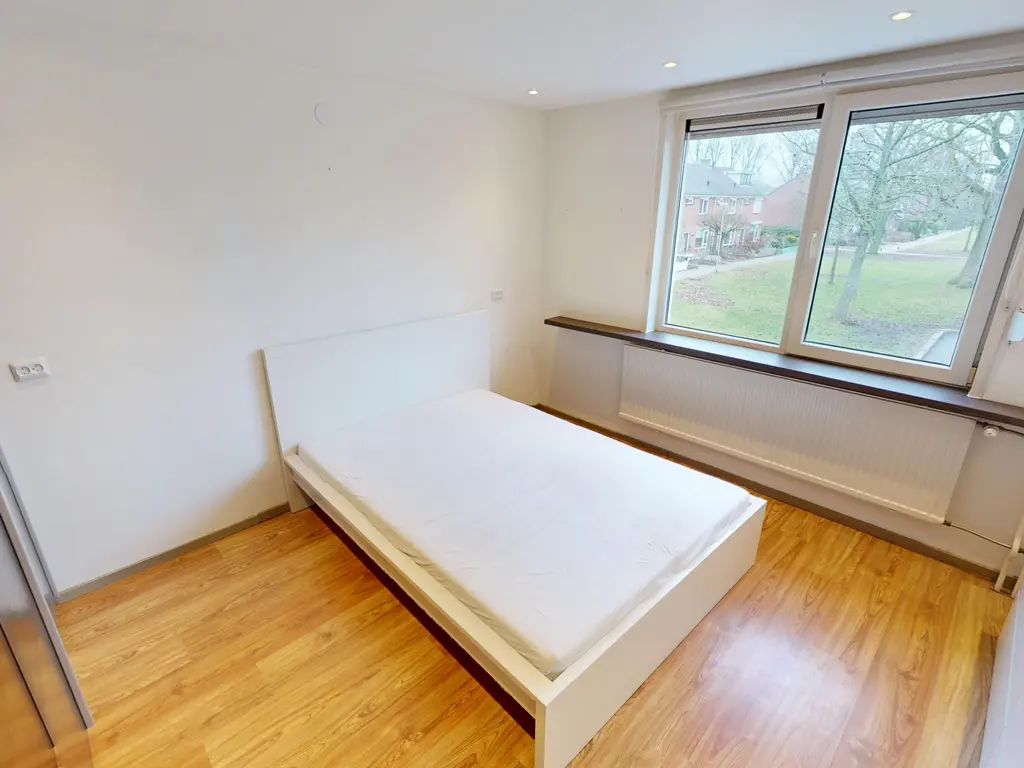 Bourgondiëweg 222, BOVENKARSPEL