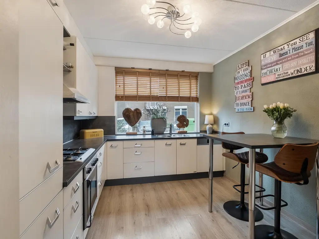 Schokker 26, BARENDRECHT