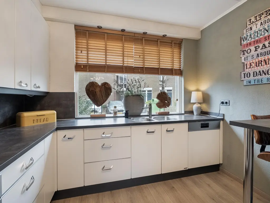 Schokker 26, BARENDRECHT