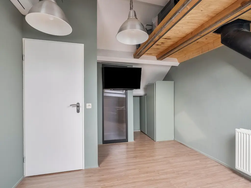 Schokker 26, BARENDRECHT