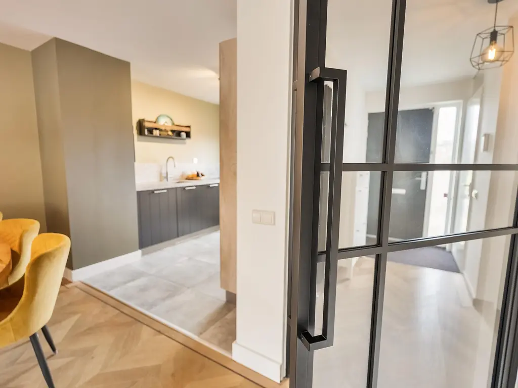 Elzenwede 28, BARENDRECHT