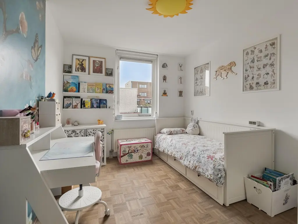 Elzenwede 28, BARENDRECHT