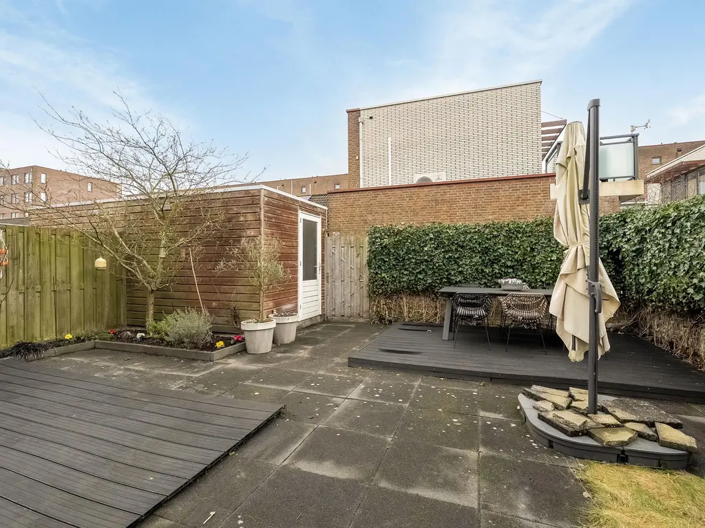 Elzenwede 28, BARENDRECHT