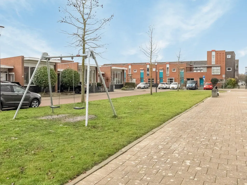 Elzenwede 28, BARENDRECHT