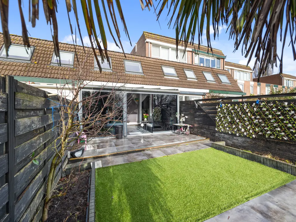 Evertsenstraat 17, Leidschendam