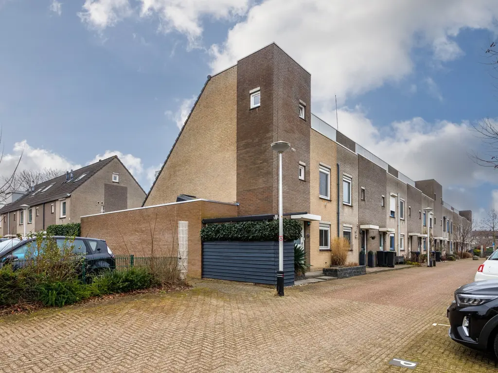 Wagenmaker 27, Leiderdorp