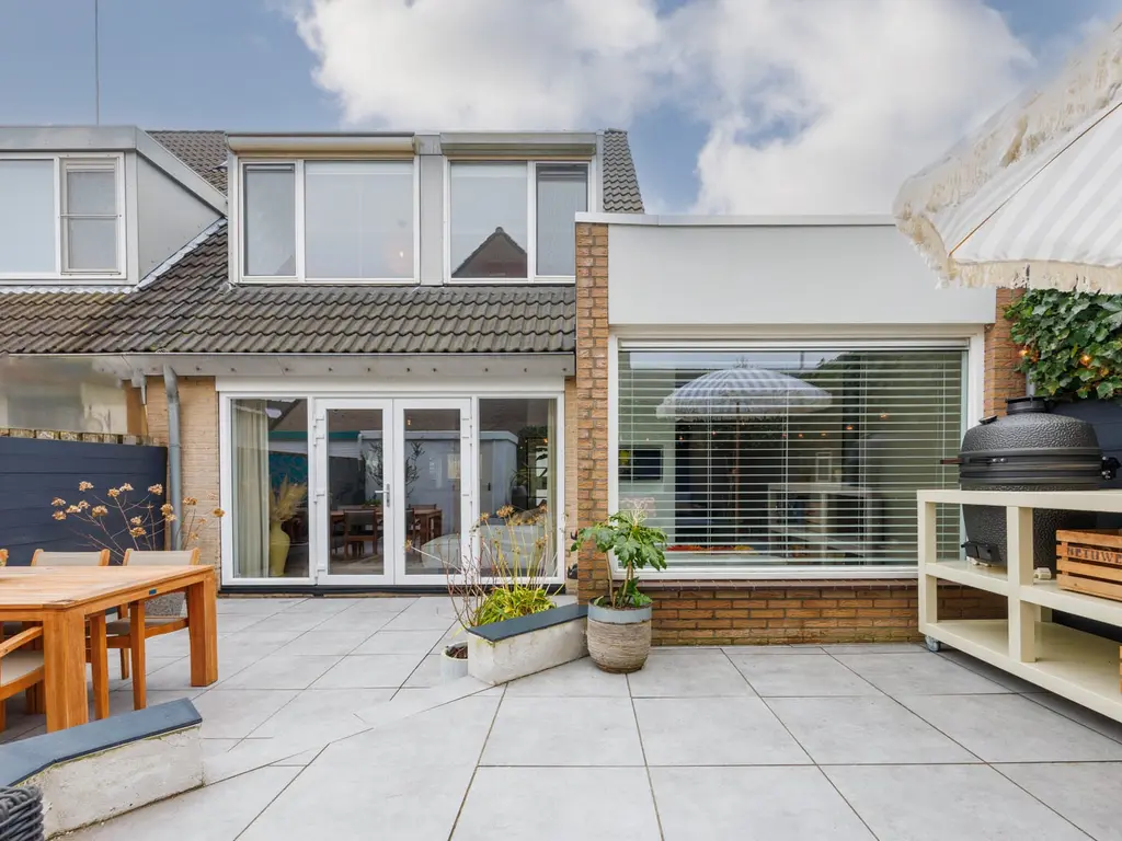 Wagenmaker 27, Leiderdorp