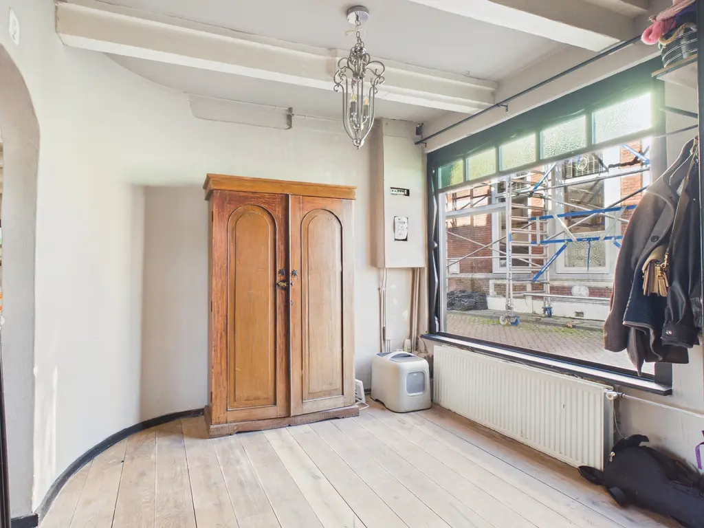 Voorstraat 13, Oud-Vossemeer