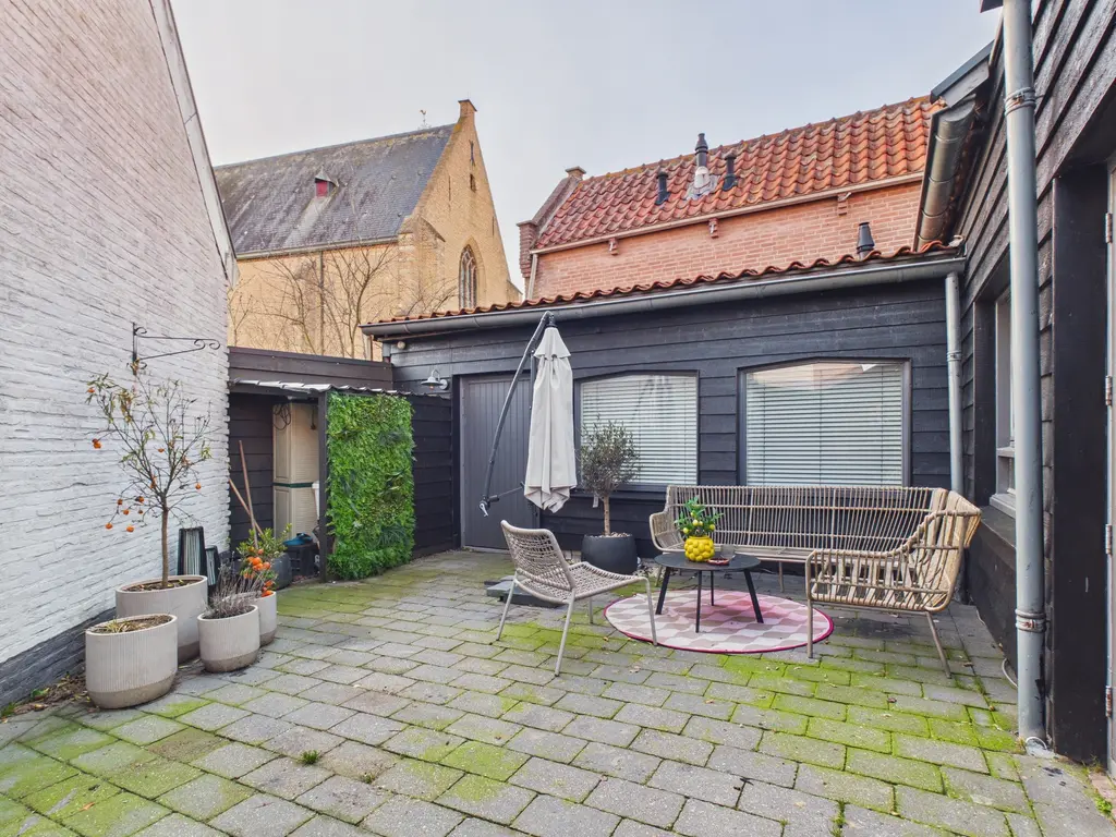 Voorstraat 13, Oud-Vossemeer