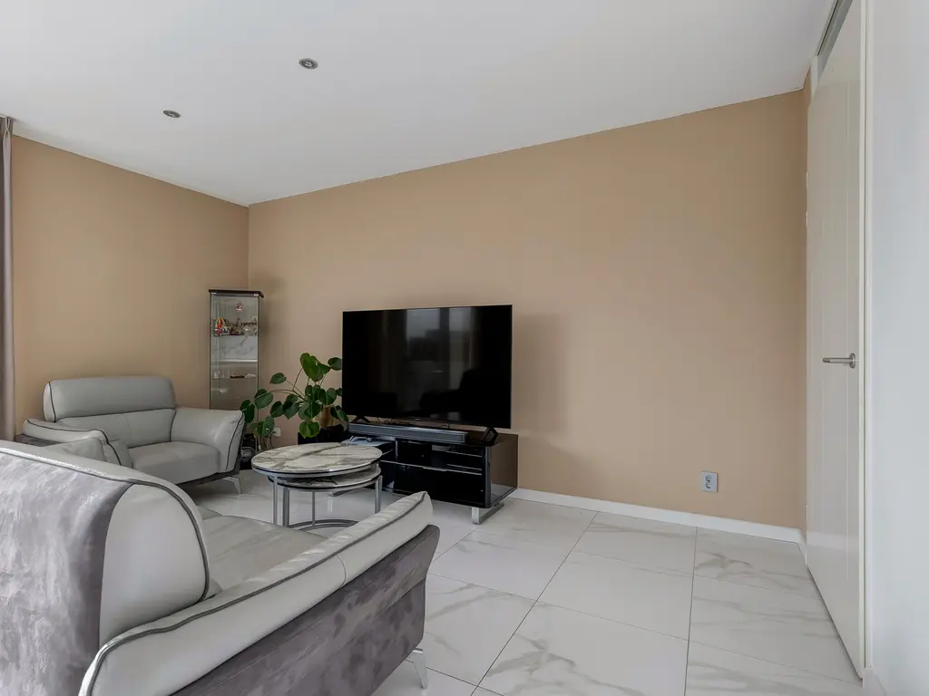 Meppelweg 582, 'S-GRAVENHAGE