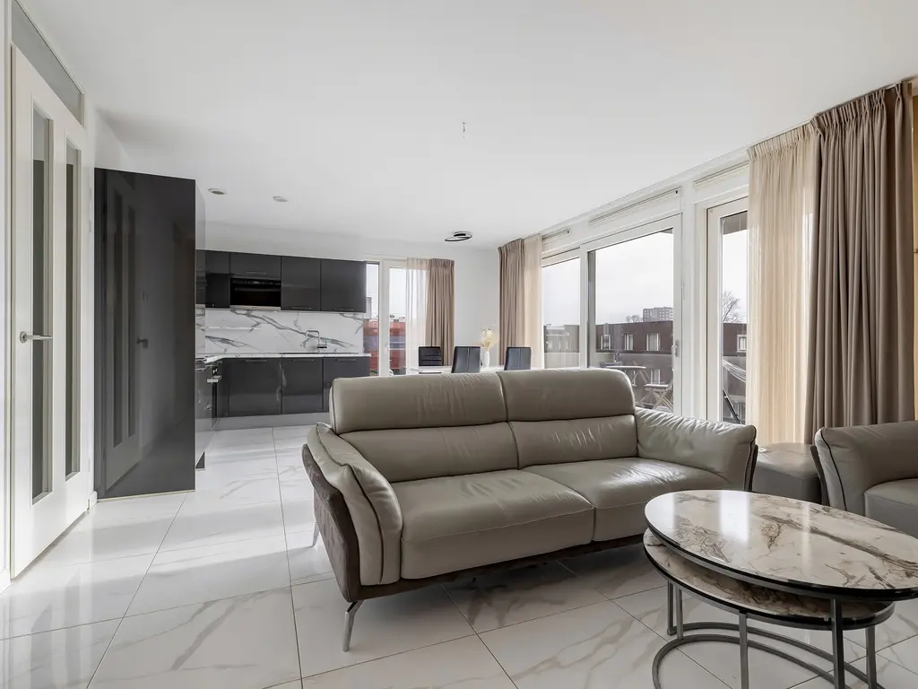 Meppelweg 582, 'S-GRAVENHAGE