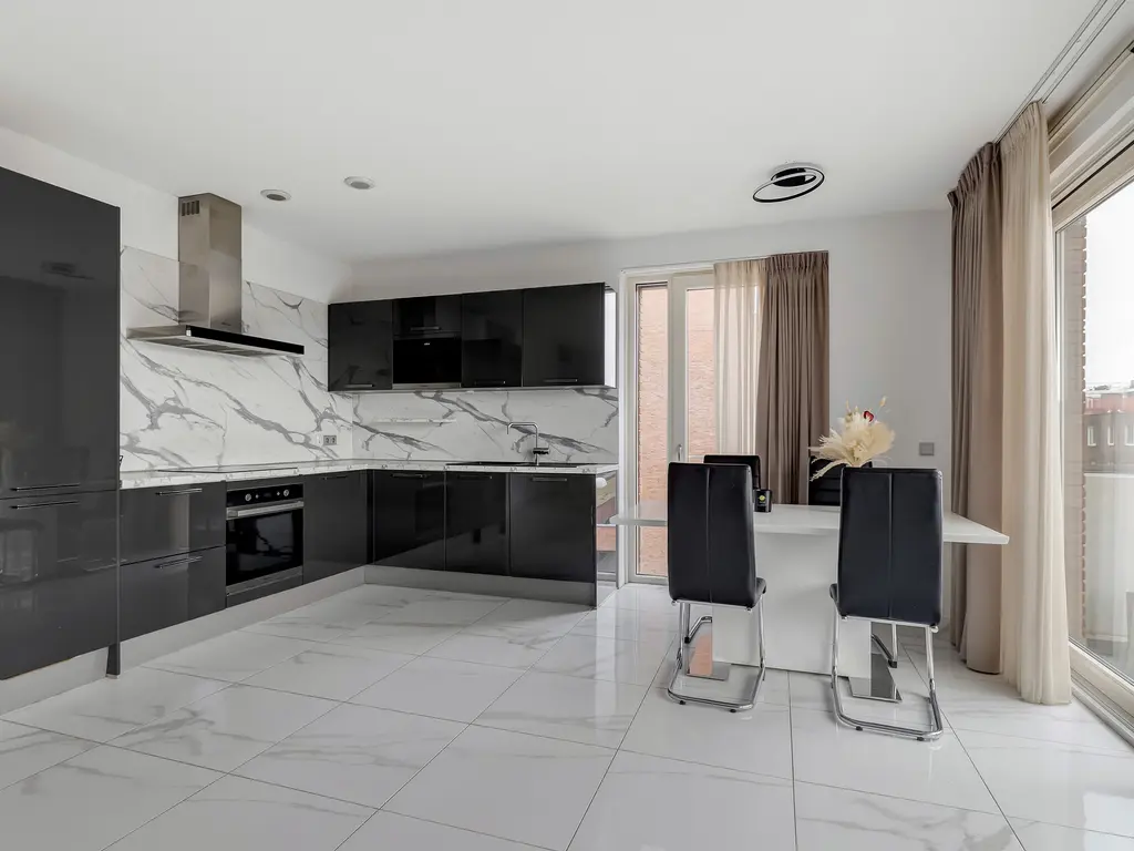 Meppelweg 582, 'S-GRAVENHAGE