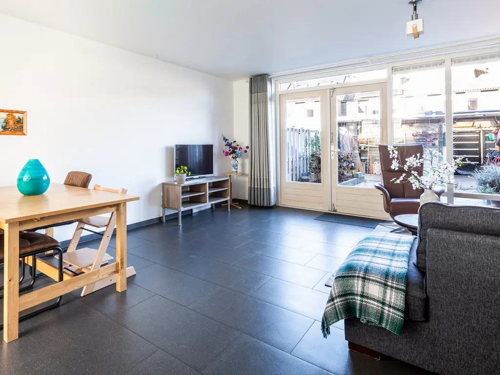 Pergolesistraat 37, CAPELLE AAN DEN IJSSEL